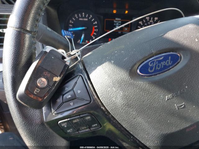 1FM5K7D8XKGA27723 Ford EXPLORER XLT