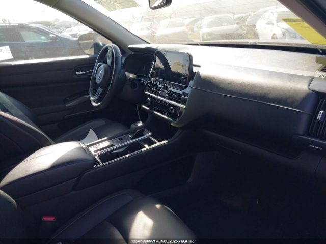 5N1DR3CA4NC246189 Nissan Pathfinder Sl 2wd