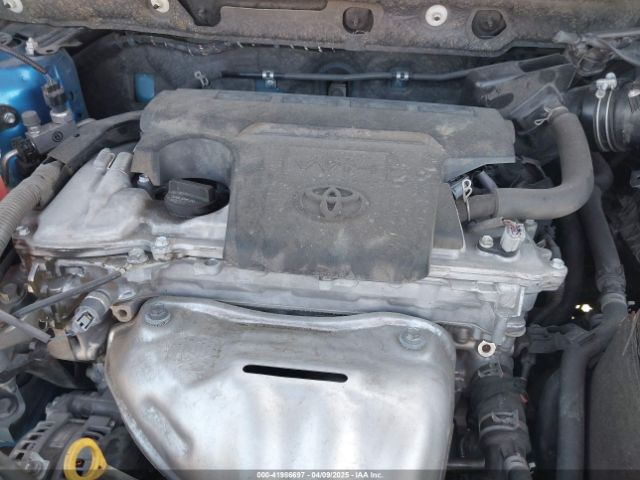 JTMNFREV3JJ156865 Toyota RAV4 SE