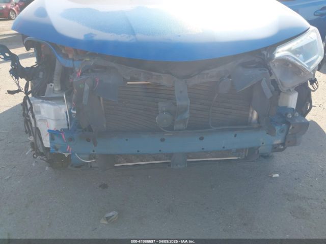 JTMNFREV3JJ156865 Toyota RAV4 SE