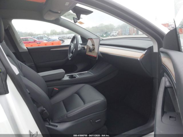 7SAYGDEE9PA069095 Tesla Model Y Awd/long Range Dual Motor All-wheel Drive