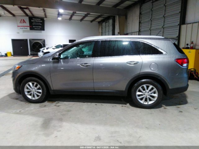 5XYPG4A52HG214862 KIA Sorento 3.3l Lx