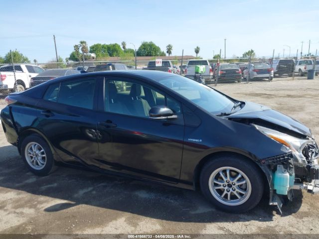JTDKBRFU9G3021083 Toyota Prius Two
