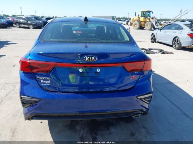 3KPF34AD2KE114151 KIA FORTE S