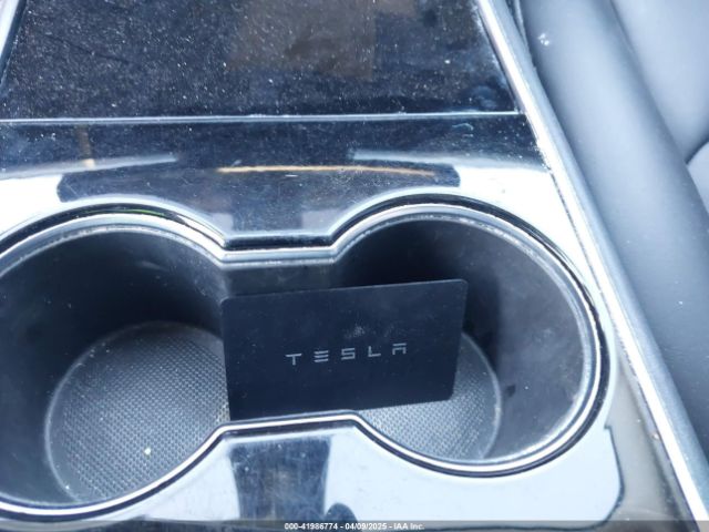 5YJ3E1EA3JF035785 Tesla Model 3 Long Range/mid Range