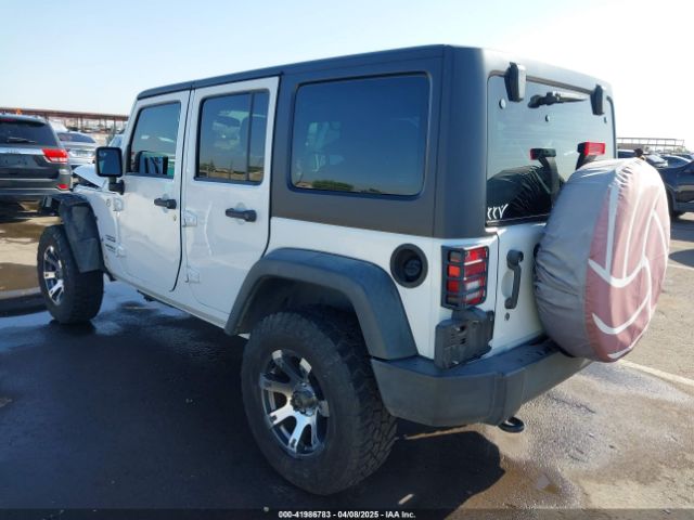 1C4BJWDG3EL247535 Jeep Wrangler Unlimited Sport