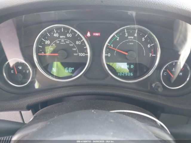 1C4BJWDG3EL247535 Jeep Wrangler Unlimited Sport