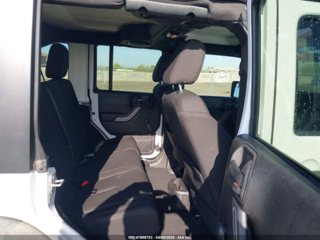 1C4BJWDG3EL247535 Jeep Wrangler Unlimited Sport