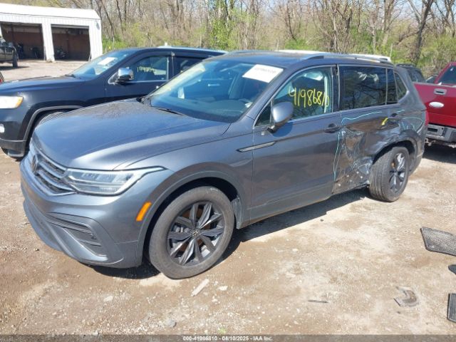 3VV2B7AX1NM018729 Volkswagen Tiguan 2.0t Se