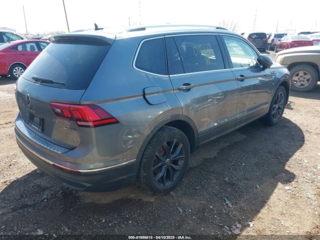 3VV2B7AX1NM018729 Volkswagen Tiguan 2.0t Se