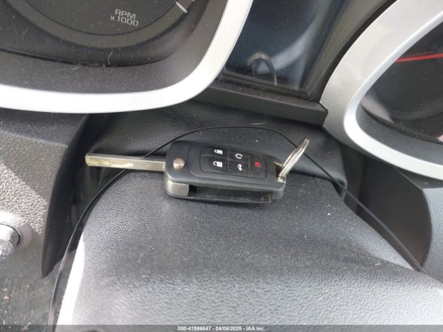 2GNFLFEK1H6215590 Chevrolet EQUINOX LT