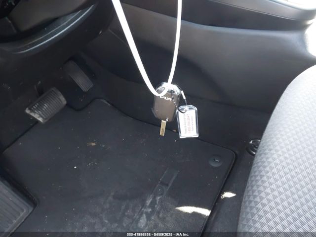 KNDJ23AU4R7911082 KIA SOUL LX