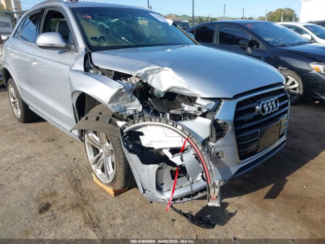 WA1JCCFSXHR000319 Audi Q3 2.0t Premium