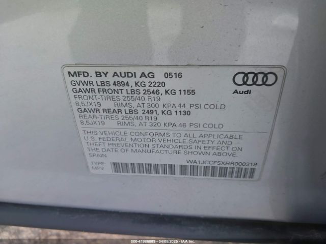 WA1JCCFSXHR000319 Audi Q3 2.0t Premium