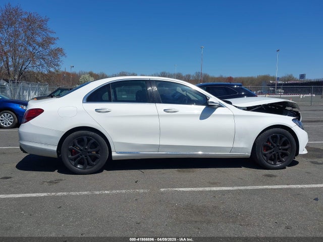 WDDWF4KB3GR139257 Mercedes-Benz C 300 4matic/luxury 4matic/sport 4matic