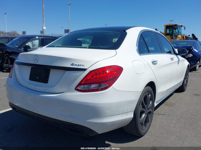 WDDWF4KB3GR139257 Mercedes-Benz C 300 4matic/luxury 4matic/sport 4matic