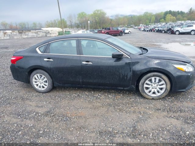 1N4AL3AP3HN340546 Nissan Altima 2.5 S