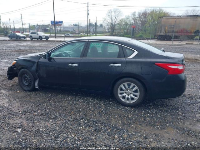1N4AL3AP3HN340546 Nissan Altima 2.5 S