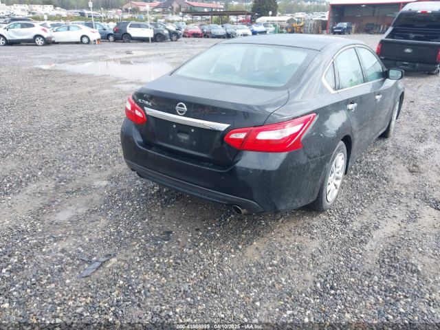 1N4AL3AP3HN340546 Nissan Altima 2.5 S