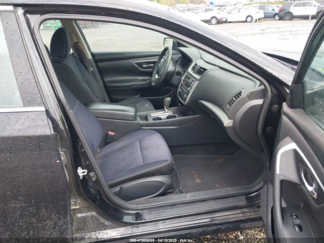 1N4AL3AP3HN340546 Nissan Altima 2.5 S