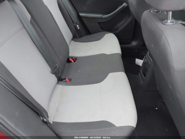 3VW2B7AJ0JM206949 Volkswagen Jetta 1.4t S