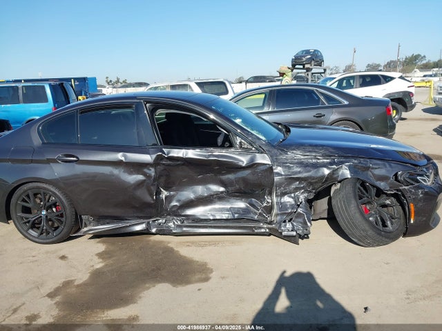 WBA53BJ0XNWX80355 BMW 540 I
