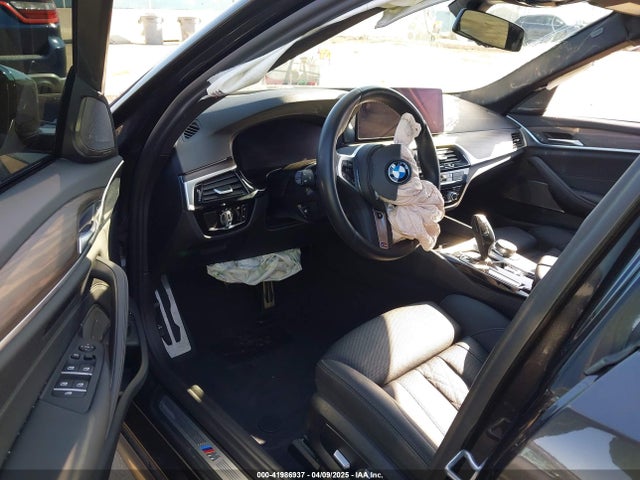 WBA53BJ0XNWX80355 BMW 540 I