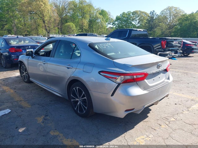 4T1B11HK1KU681049 Toyota CAMRY SE