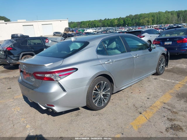 4T1B11HK1KU681049 Toyota CAMRY SE