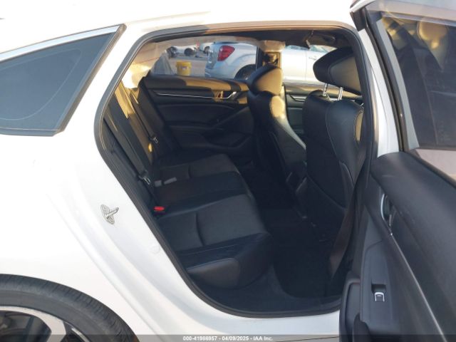 1HGCV1F3XJA264460 Honda Accord Sport