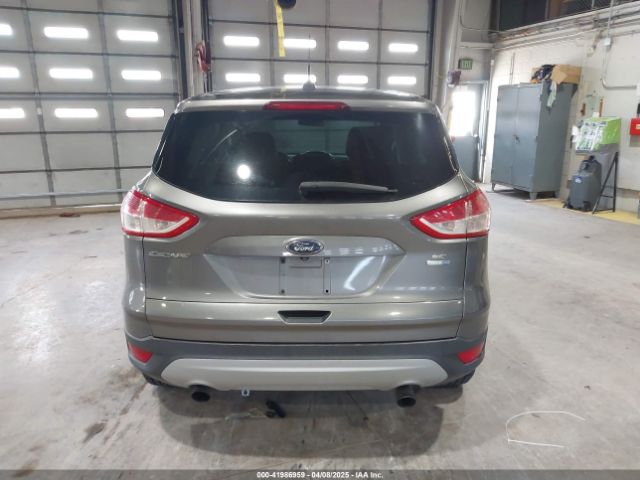 1FMCU9G99EUC45854 Ford ESCAPE SE