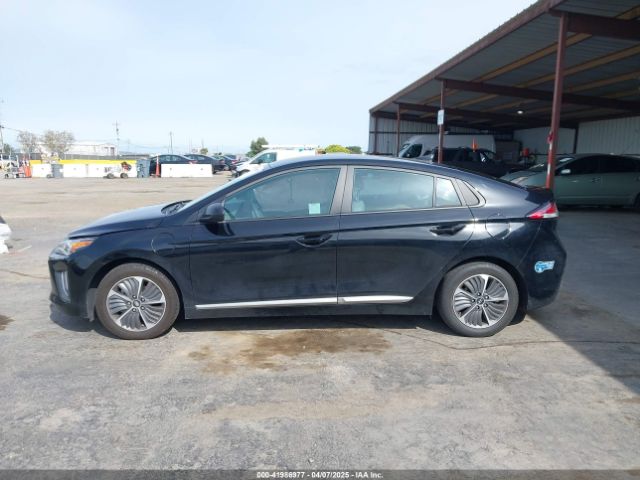 KMHC65LD3MU249765 Hyundai Ioniq Plug-in Hybrid Se