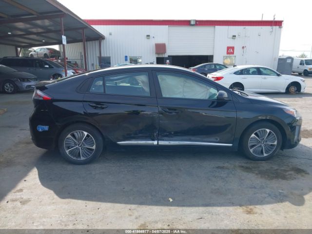 KMHC65LD3MU249765 Hyundai Ioniq Plug-in Hybrid Se
