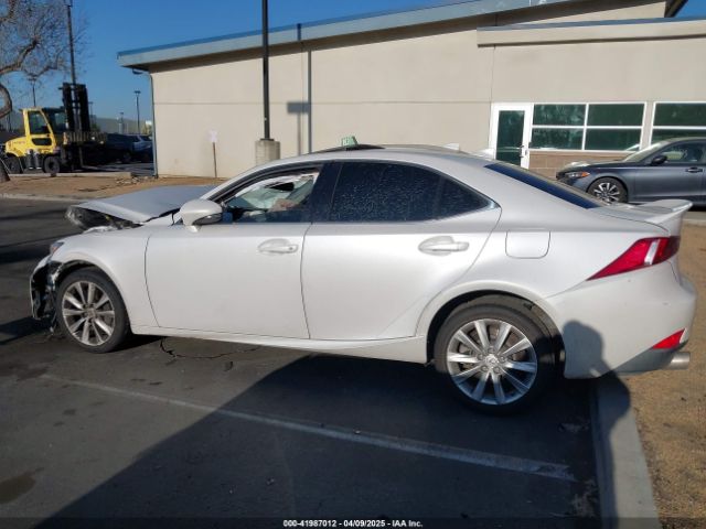 JTHBA1D21G5009843 Lexus IS 200T