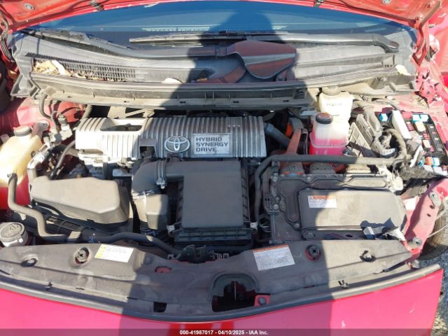 JTDKN3DU4F1984801 Toyota Prius Two