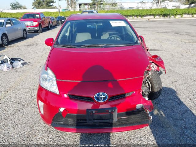 JTDKN3DU4F1984801 Toyota Prius Two