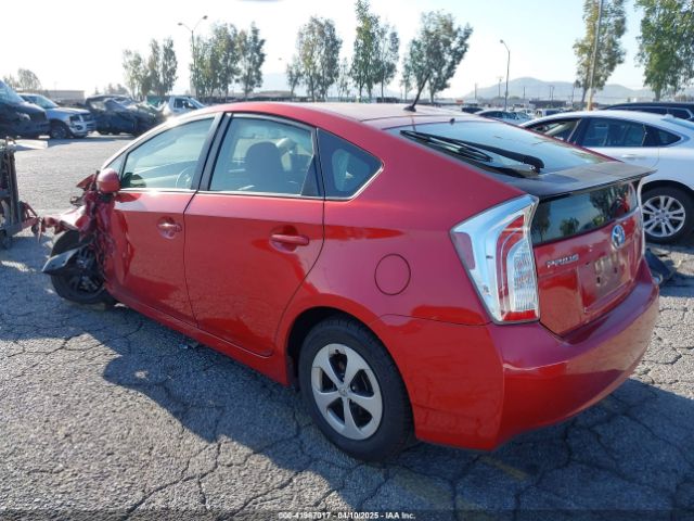 JTDKN3DU4F1984801 Toyota Prius Two