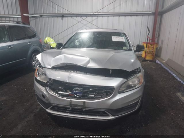 YV4612HK2G1016047 Volvo V60 Cross Country T5