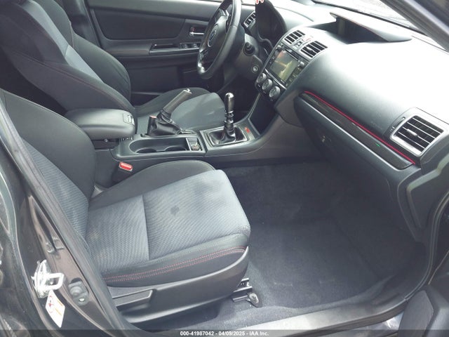 JF1VA1C6XJ9809422 Subaru Wrx Premium