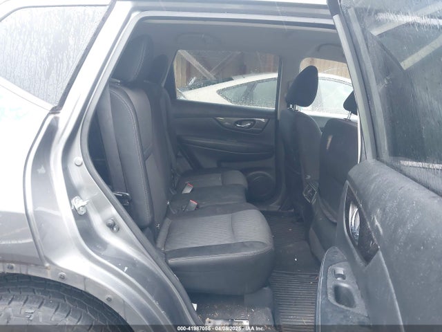 JN8AT2MV2KW390181 Nissan 2019