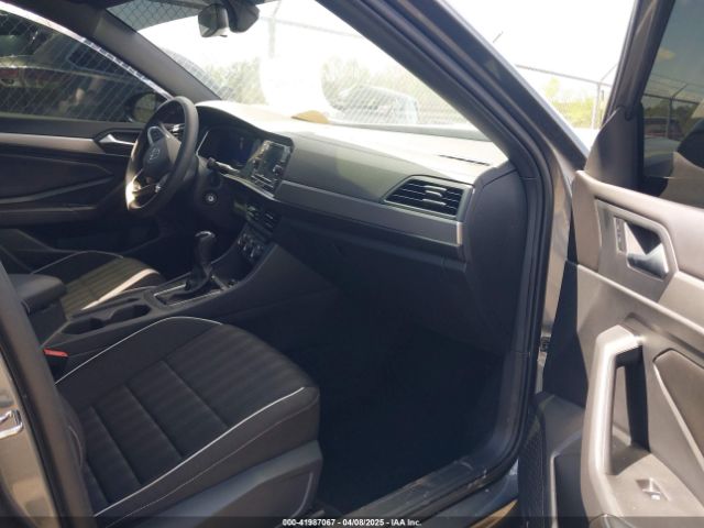 3VWAM7BUXPM017233 Volkswagen Jetta 1.5t Sport