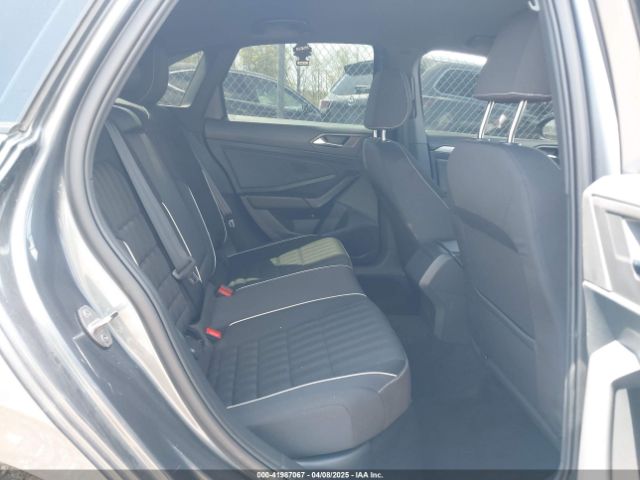 3VWAM7BUXPM017233 Volkswagen Jetta 1.5t Sport