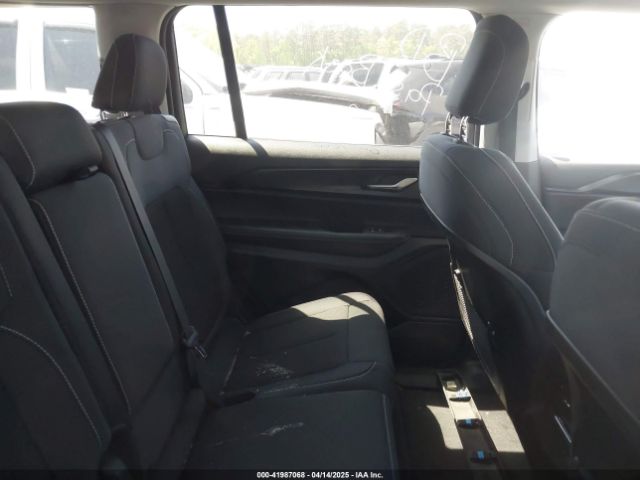 1C4RJKAG4P8884547 Jeep Grand Cherokee L Laredo 4x4