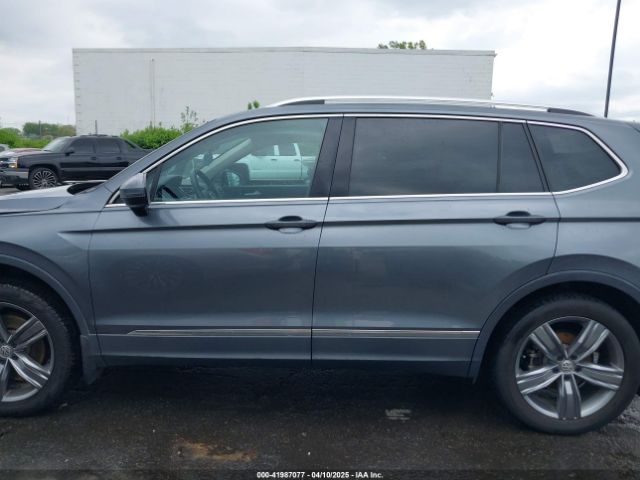3VV2B7AX3LM133572 Volkswagen Tiguan 2.0t Se/2.0t Se R-line Black/2.0t Sel