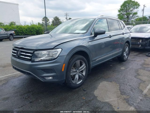 3VV2B7AX3LM133572 Volkswagen Tiguan 2.0t Se/2.0t Se R-line Black/2.0t Sel