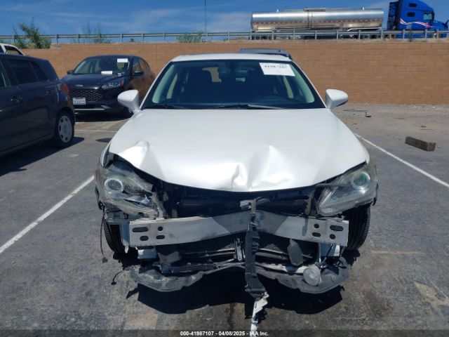 JTHKD5BH6E2191494 Lexus CT 200H