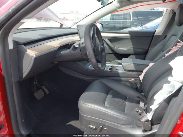 2024 TESLA MODEL Y 7SAYGDEE8RA224397 Photo 4