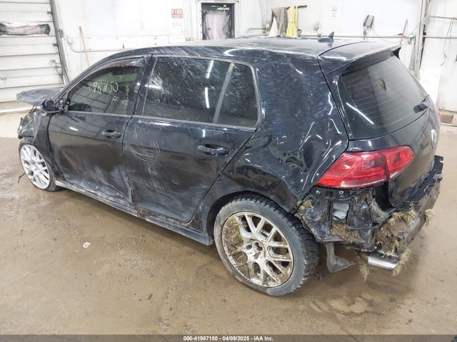 Volkswagen Golf R 4-door W/dcc   Navigation 2017 WVWWF7AU0HW080136 Image 3