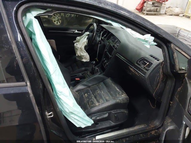 Volkswagen Golf R 4-door W/dcc   Navigation 2017 WVWWF7AU0HW080136 Image 5
