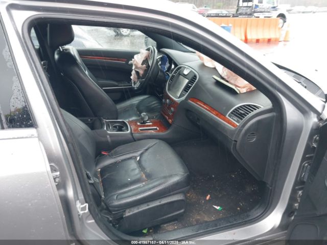 2014 CHRYSLER 300 2C3CCAAG6EH375730 Photo 4
